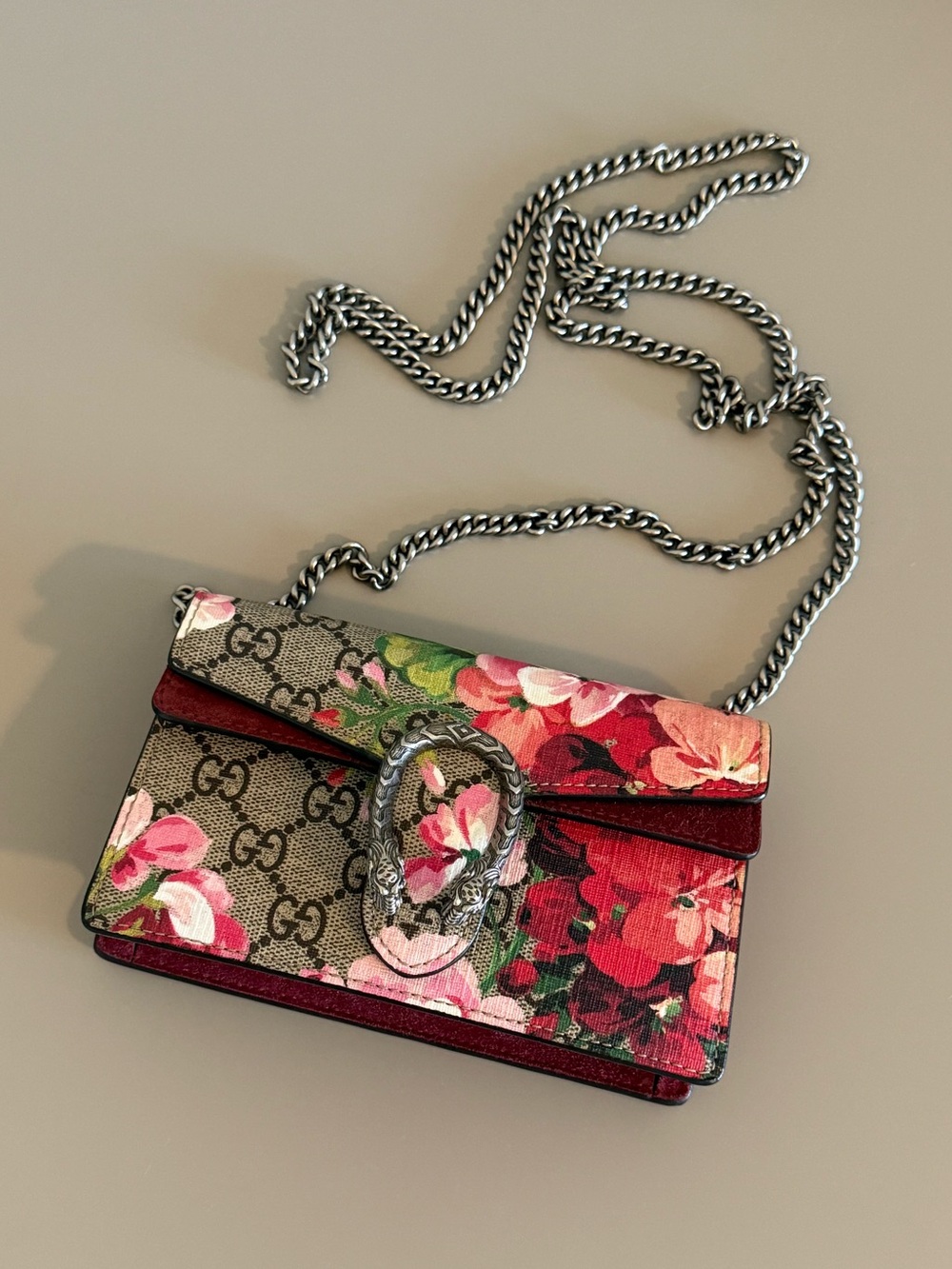 Gucci Dionysus GG Supreme Blooms Super Mini
